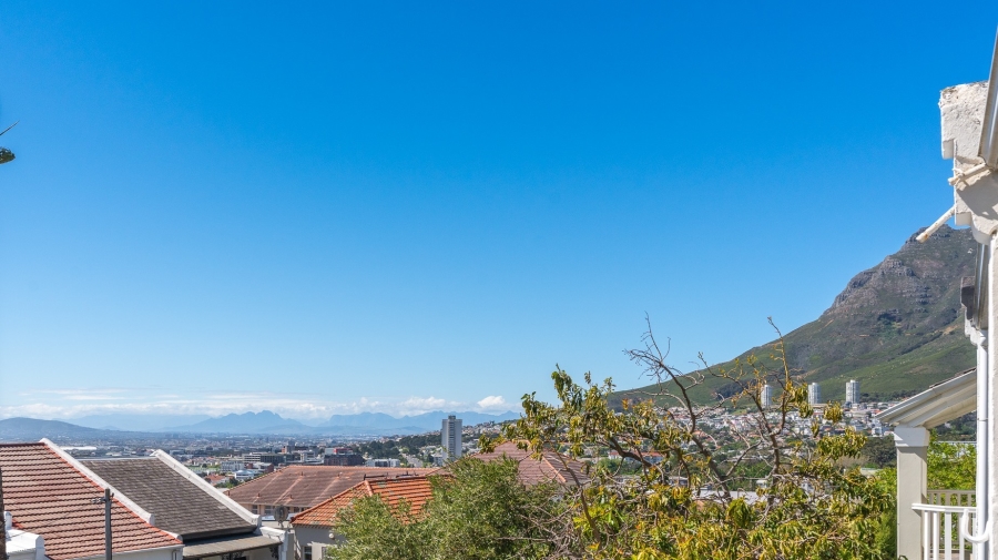 3 Bedroom Property for Sale in Gardens Western Cape